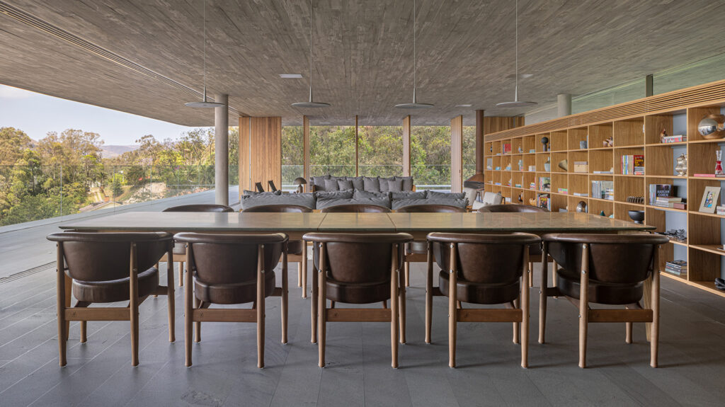 Casa Minas, projeto do arquiteto Marcio Kogan pelo Studio MK27, referência brasileira de arquitetura residencial de alto padrão.