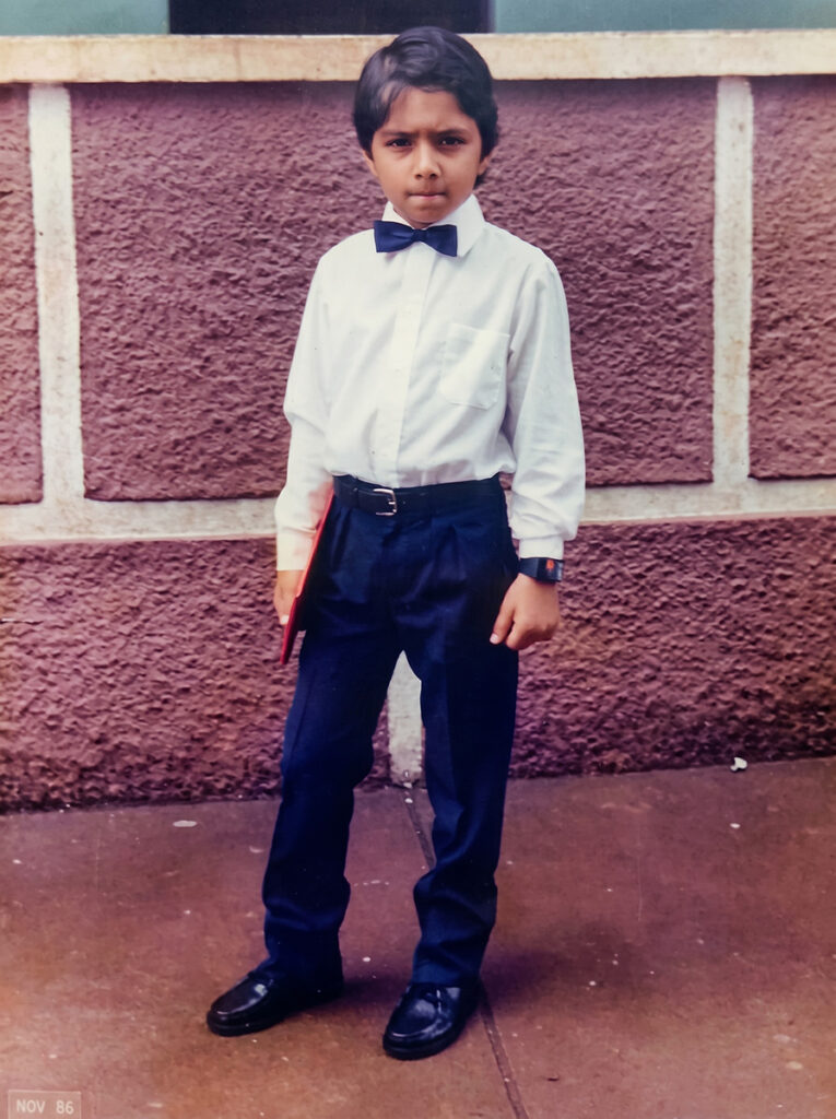 Foto de Raphael Davila na infância, em Campo Mourão, Paraná, jun/1986
