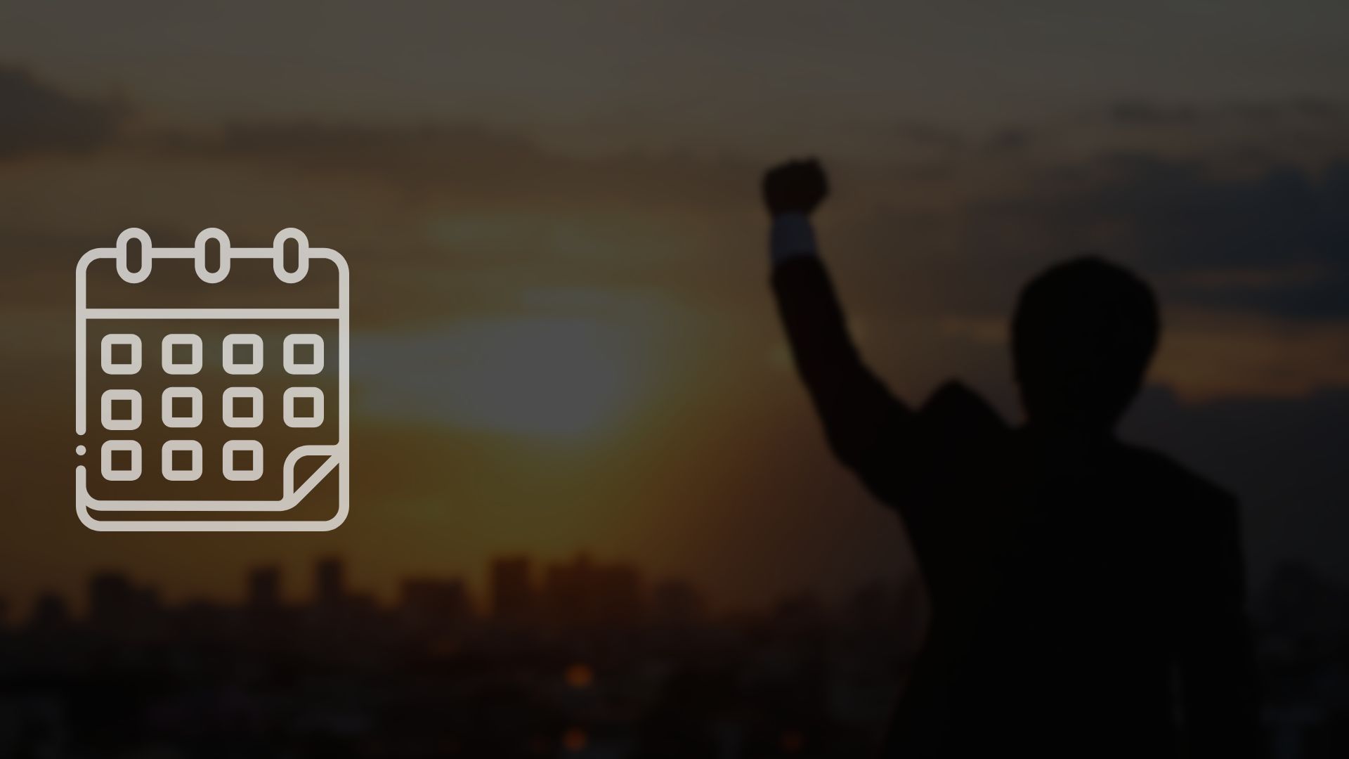 Gráfico institucional com ícone de calendário e silhueta celebrando ao pôr do sol com o skyline da cidade ao fundo, representando os mais de 25 anos de trajetória do arquiteto de alto padrão Raphael Davila.